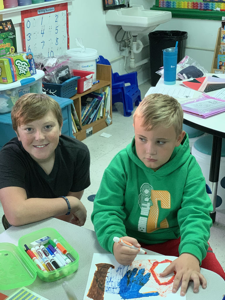 Reading to Kindergarten